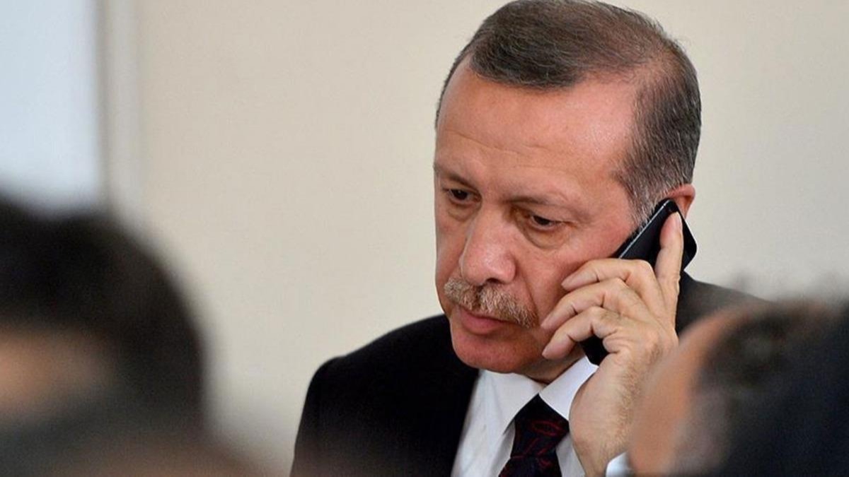 Cumhurbakan Erdoan, Akit Medya Grubu cra Kurulu Bakan Karahasanolu'nun ailesine taziyelerini iletti