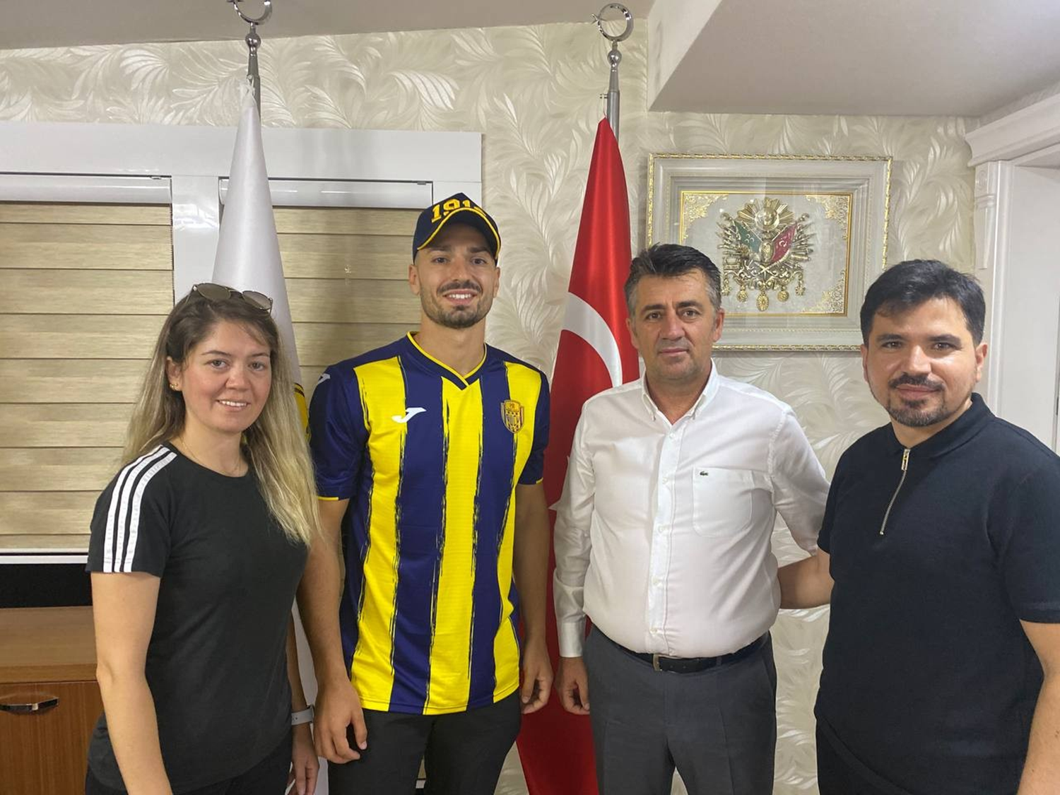 MKE Ankarag�c�, Olympiakos'tan Pepe Rodrigues'i transfer etti