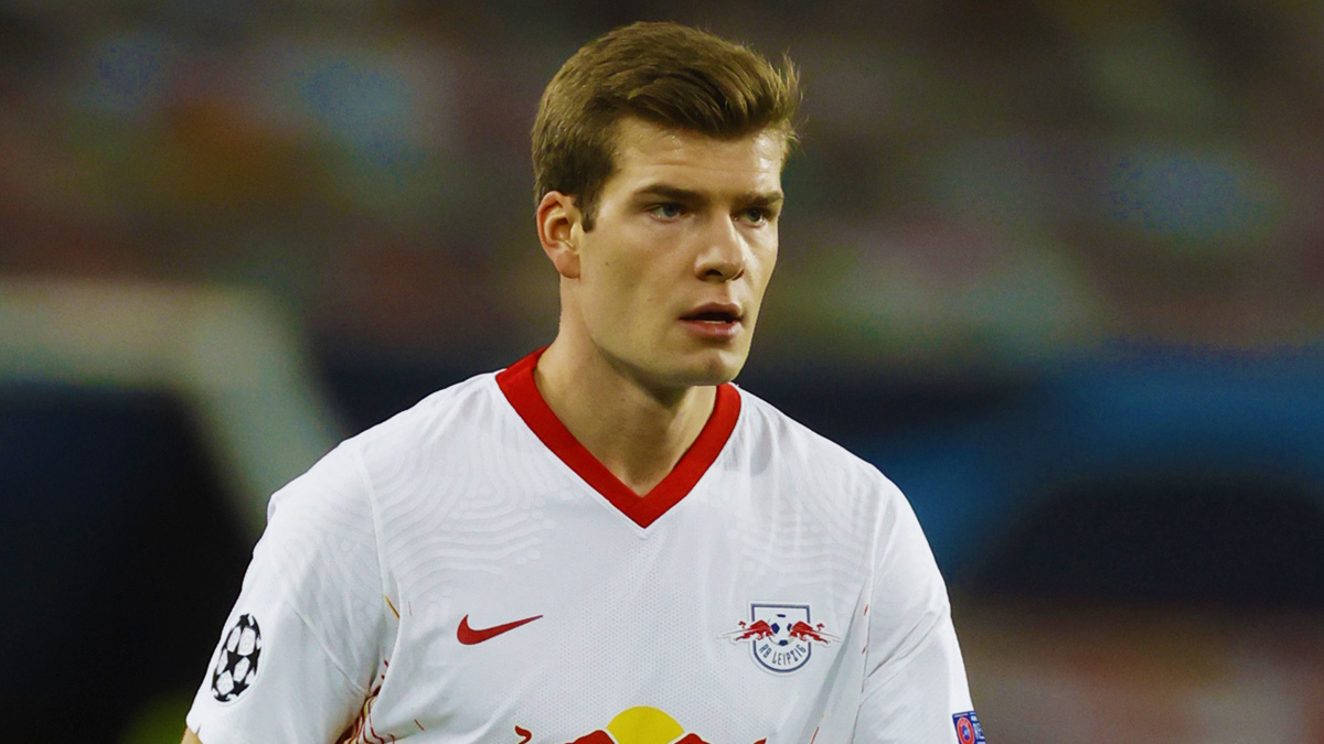 Alexander S�rloth'tan Fenerbah�e'ye k�t� haber! Kimse bunu beklemiyordu