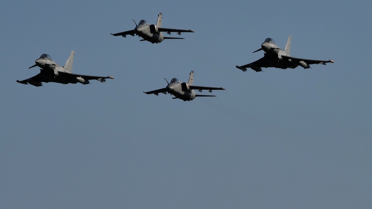 Hava Kuvvetleri duyurdu: Eurofighter sava jetleri blgeye gidiyor