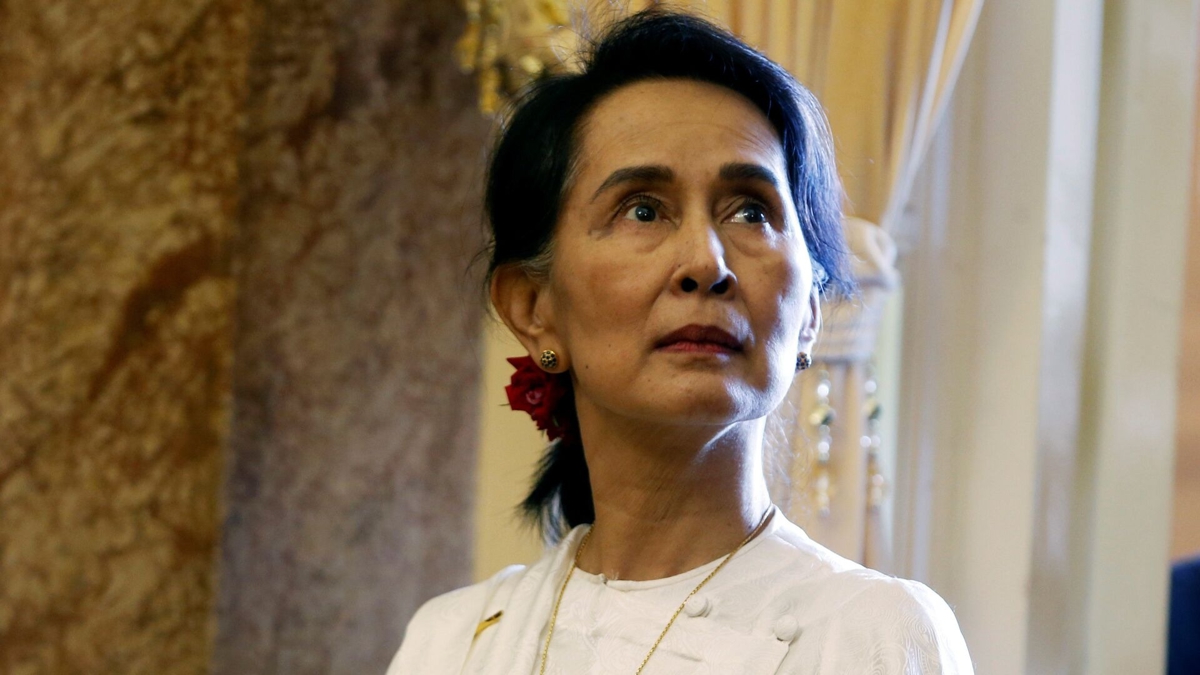 Myanmar'n devrik lideri Suu ii'ye, yolsuzluk davalarndan 6 yl daha hapis cezas