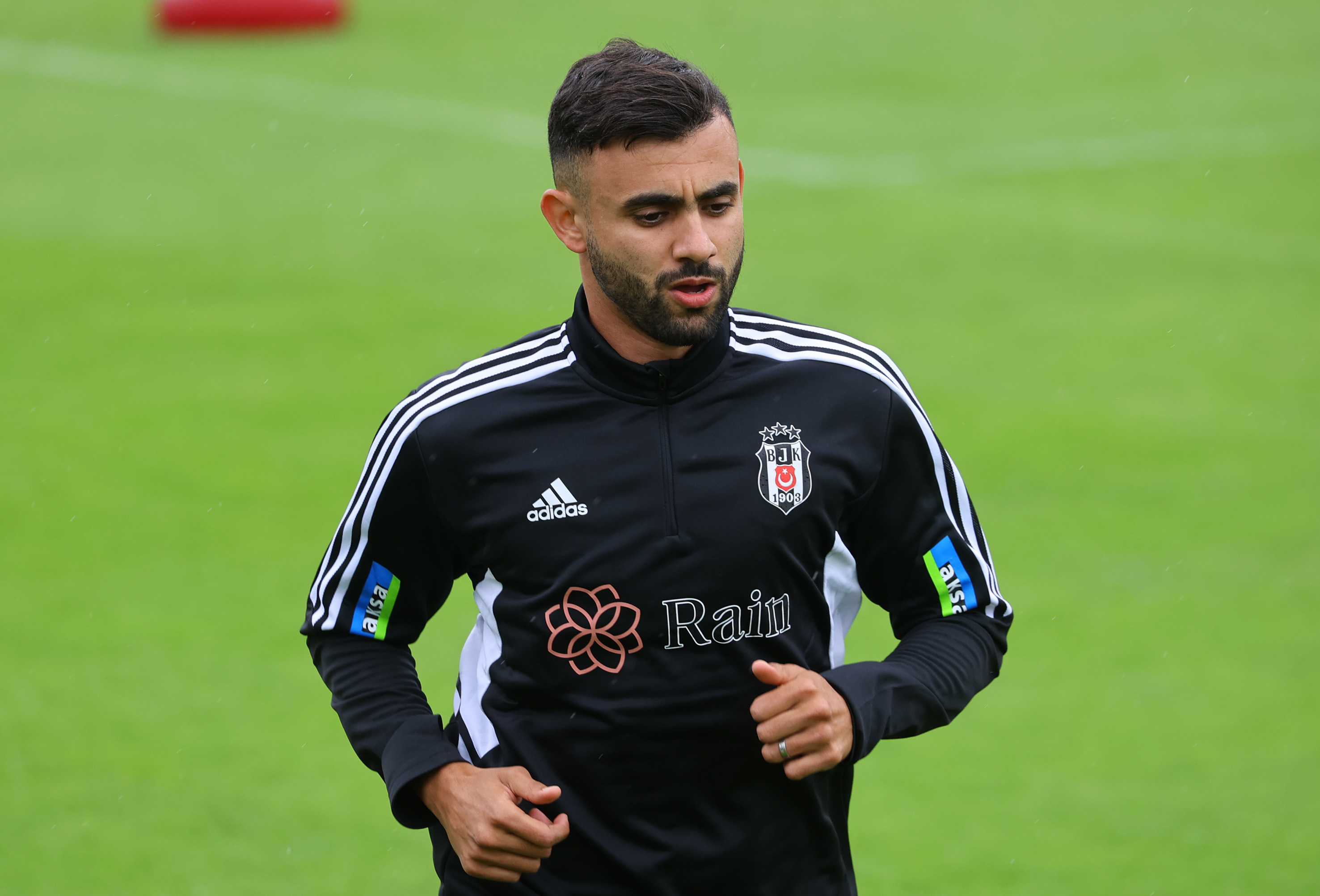 Rachid Ghezzal'den Be�ikta�'a k�t� haber