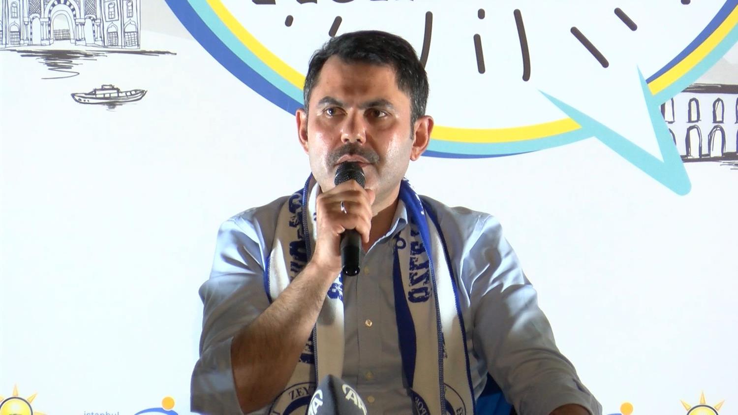 Bakan Kurum gen�lerle bir araya geldi