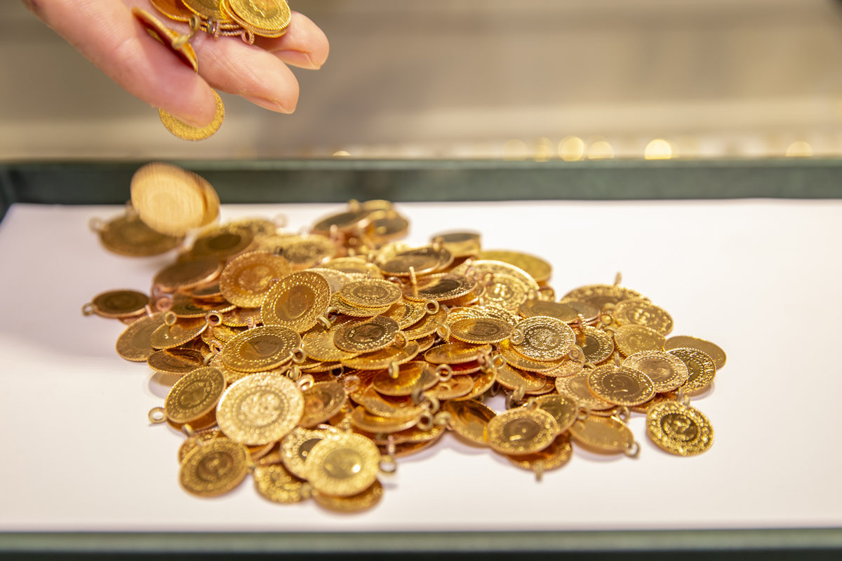 �eyrek alt�n 1.675 lira