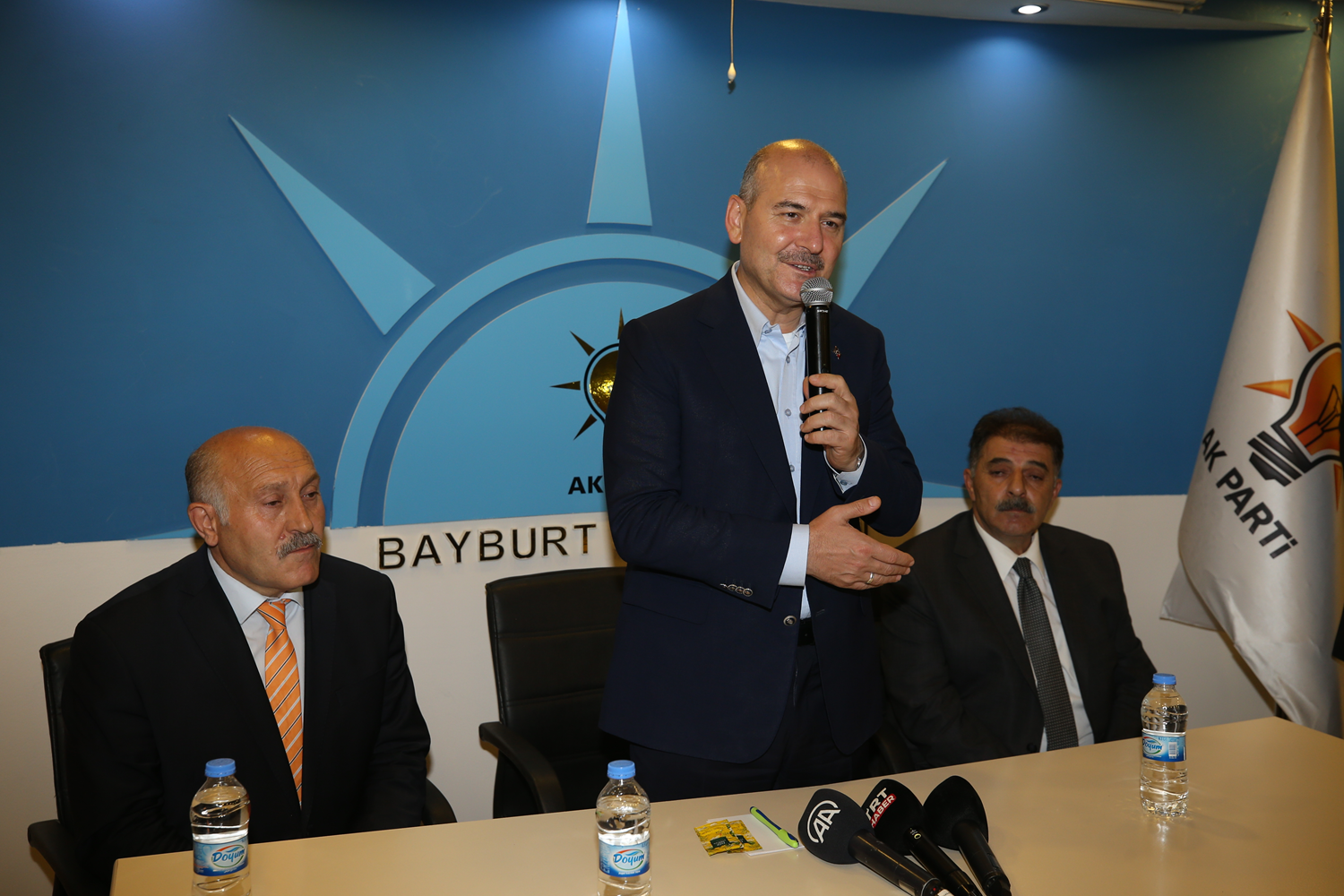 Bakan Soylu: Biz sadece PKK ile de�il Bat�'n�n baz� g��leriyle de m�cadele ediyoruz