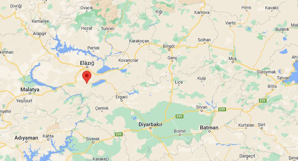 Elaz��'da deprem