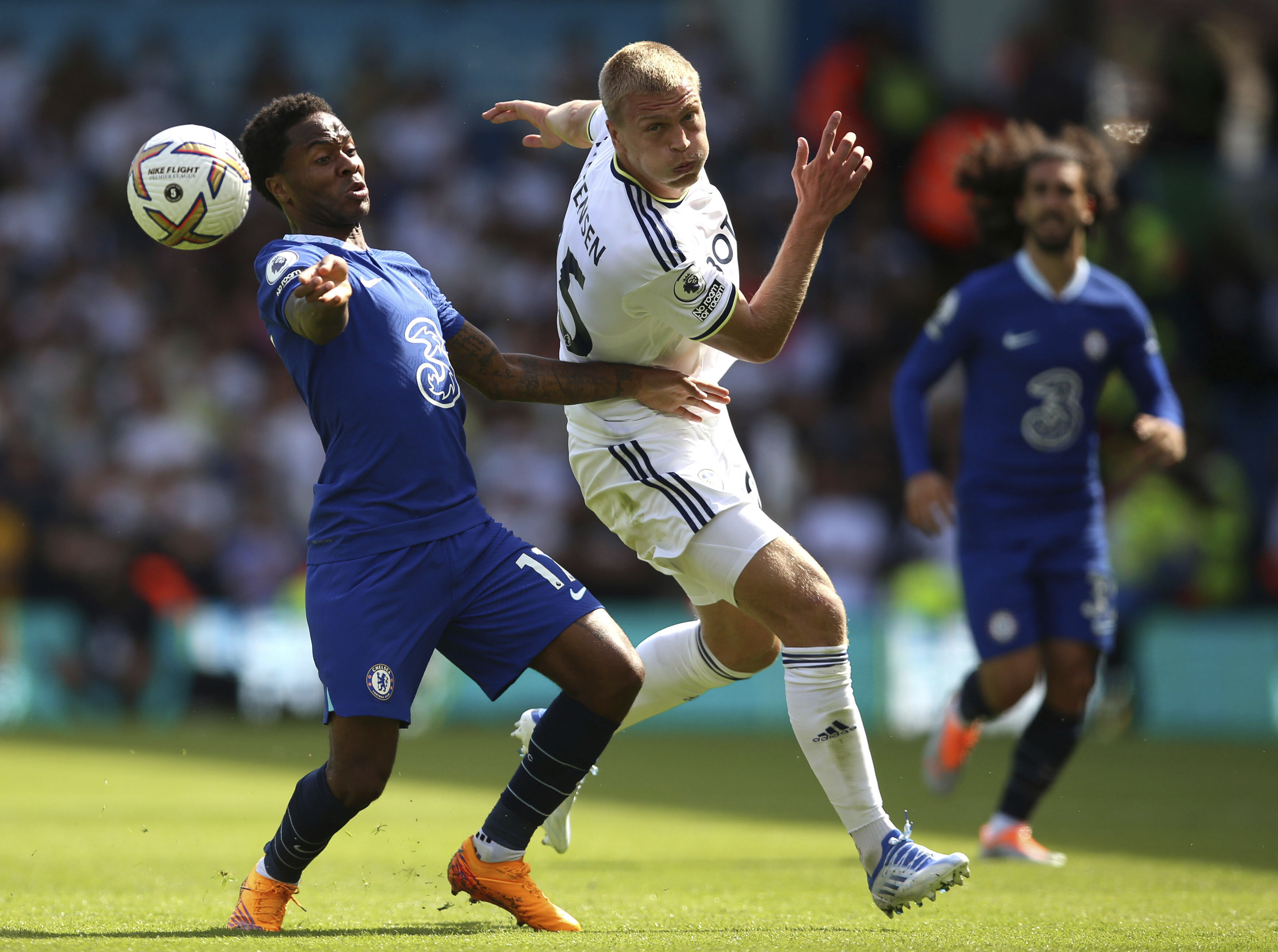 Chelsea, Leeds United'a farkl� yenildi