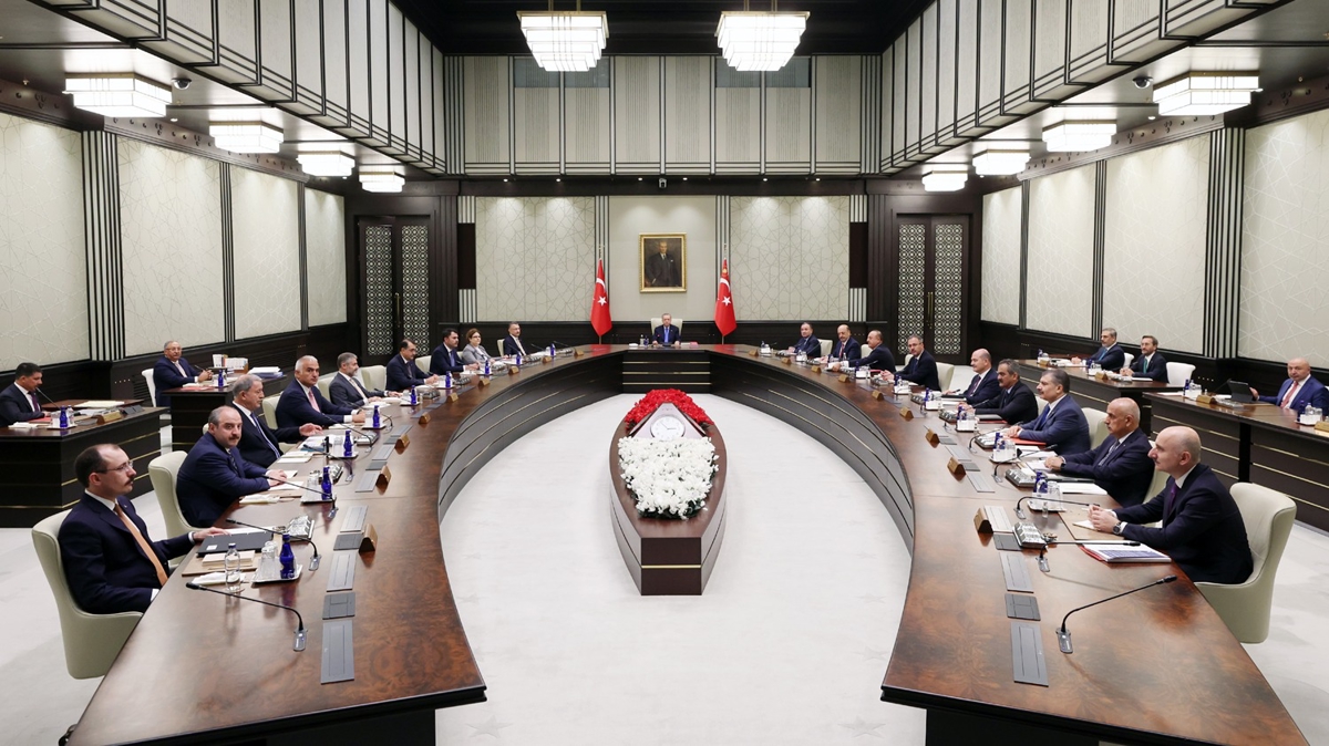 Cumhurbakanl Kabine Toplants balad: Cumhurbakan Erdoan, Millete Sesleni konumas yapacak