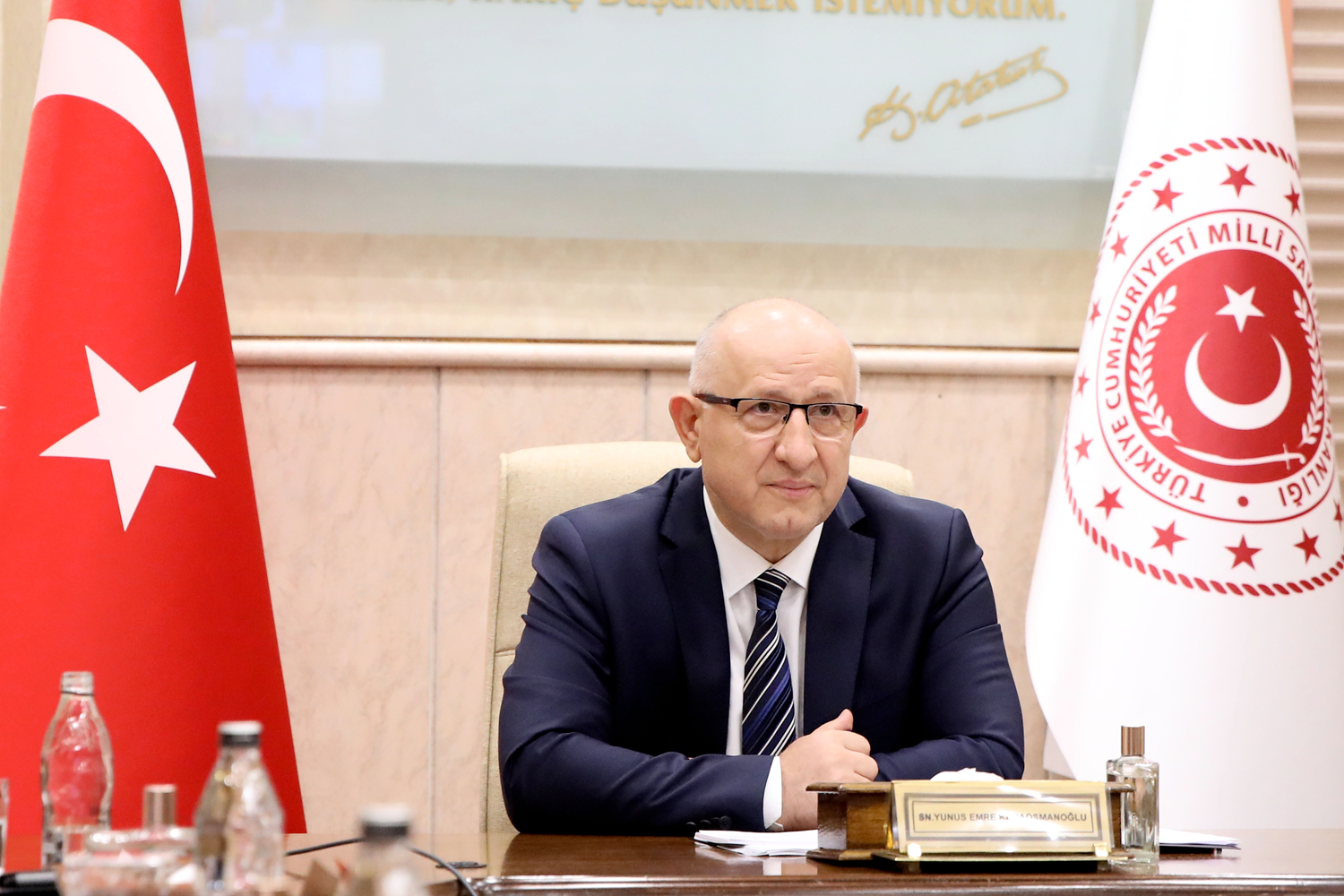 Bakan Yard�mc�s� Karaosmano�lu, 5 �lkenin savunma bakan yard�mc�lar�yla toplant� yapt�