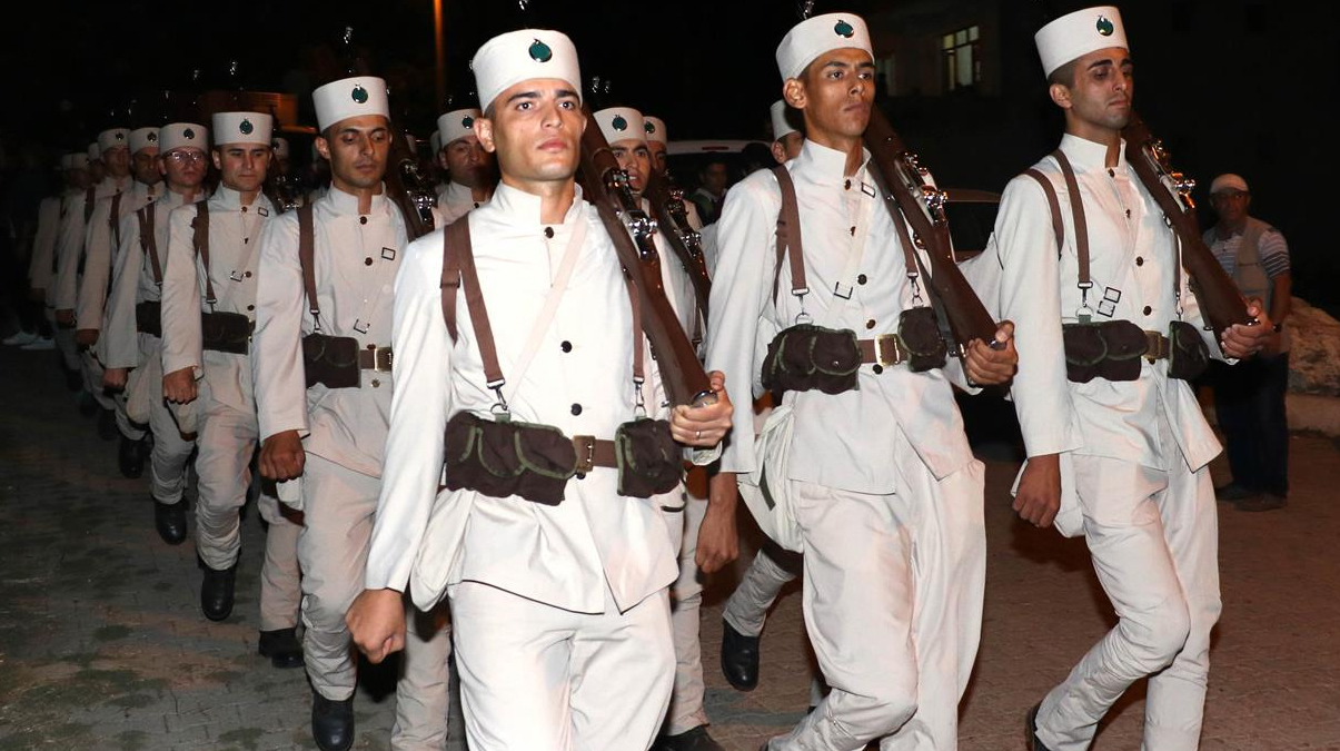 6 ayda a��lamaz denmi�ti! T�rk ordusu yar�m saatte a�t�