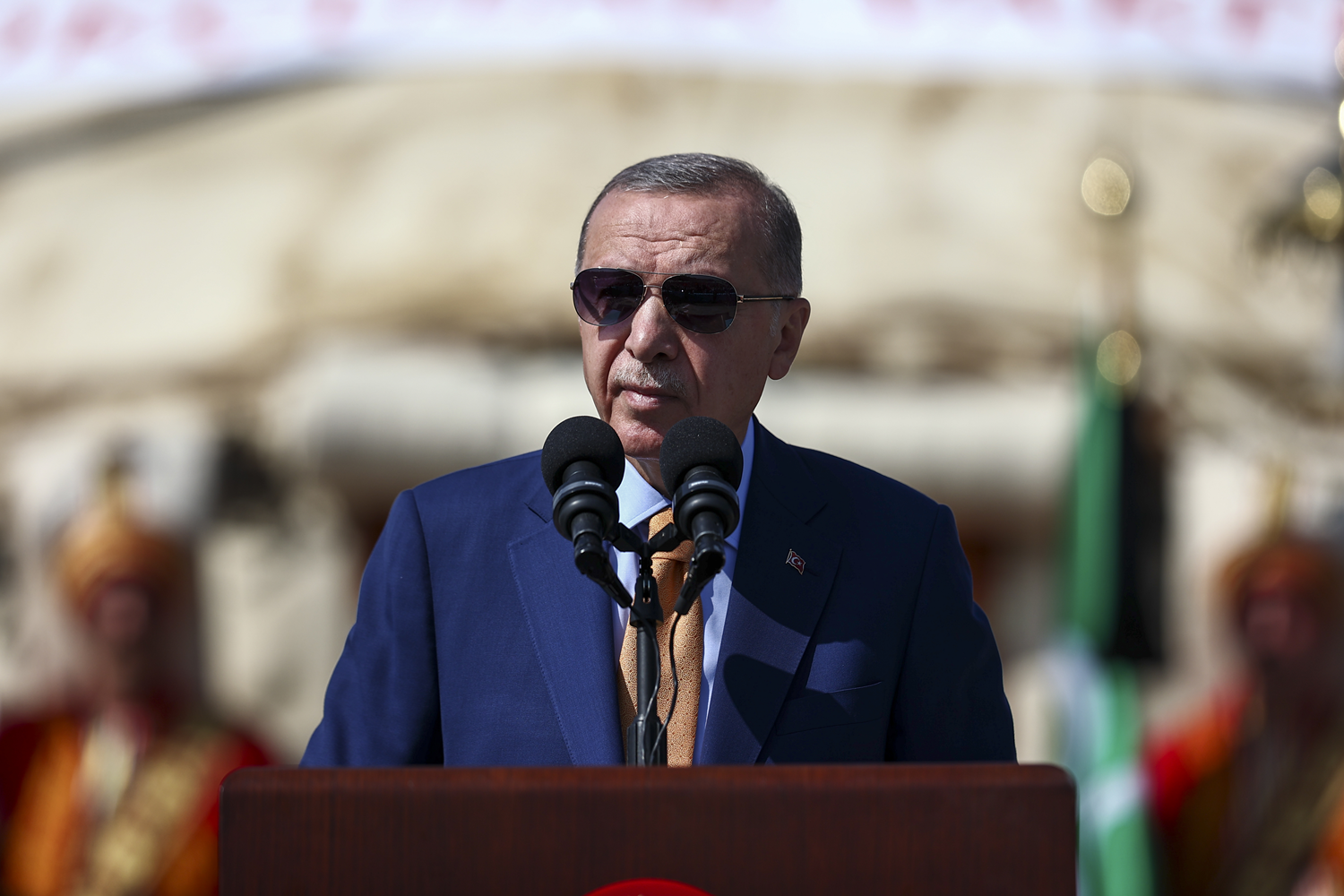 Ba�kan Erdo�an'dan Ahlat'ta Suriye'nin kuzeyine harekat mesaj�: T�m d�nyaya bir kez daha ilan ediyorum