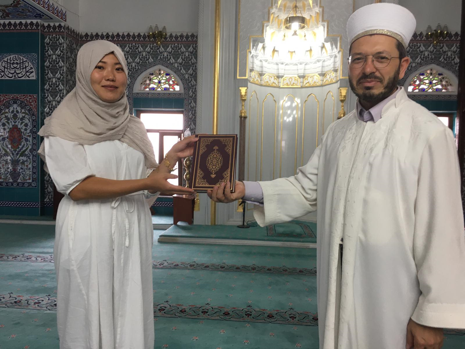 Japonya'dan geldi T�rkiye'de M�sl�man oldu