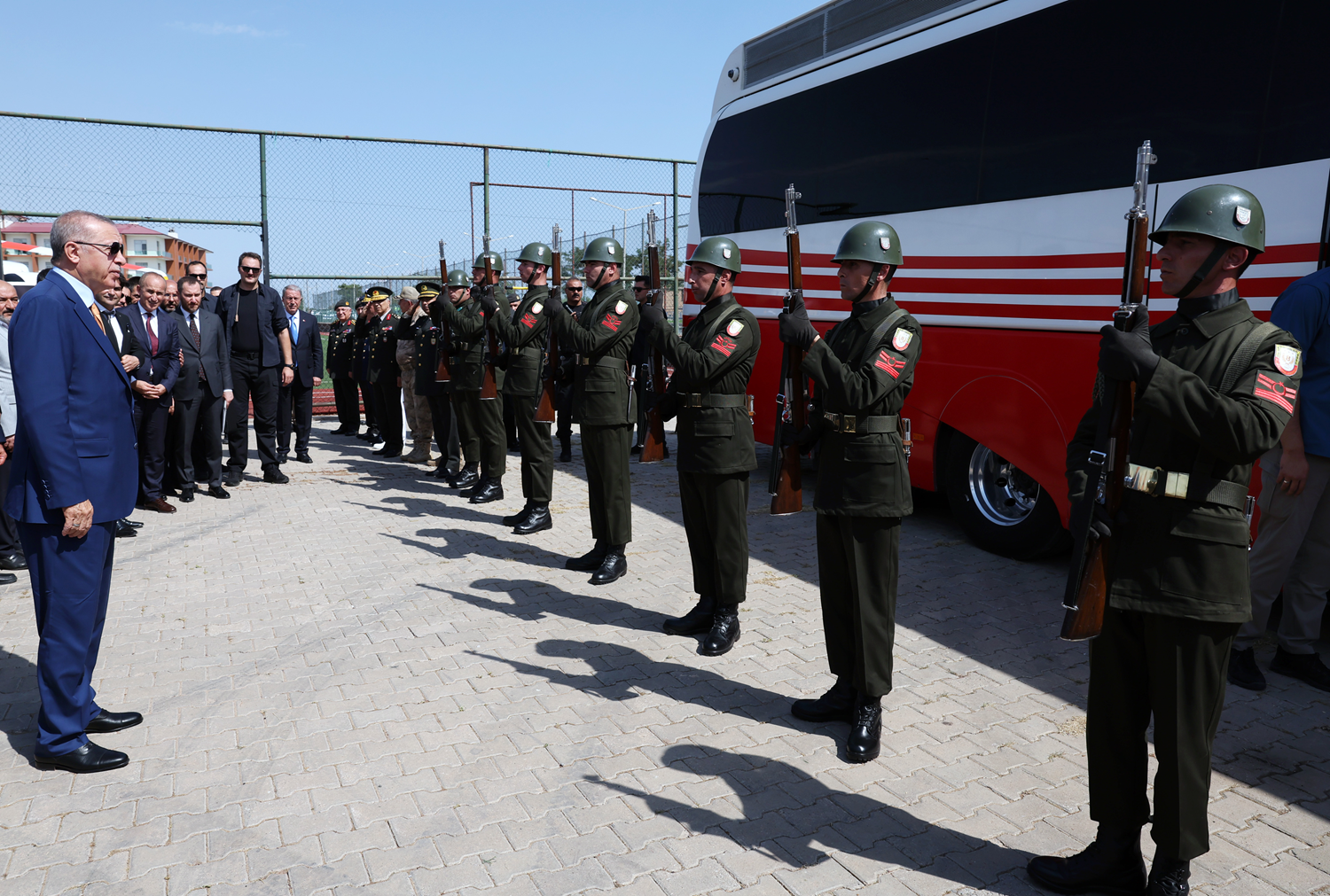 Malazgirt Zaferi'nin 951. y�ld�n�m�... Ba�kan Erdo�an Ahlat'ta