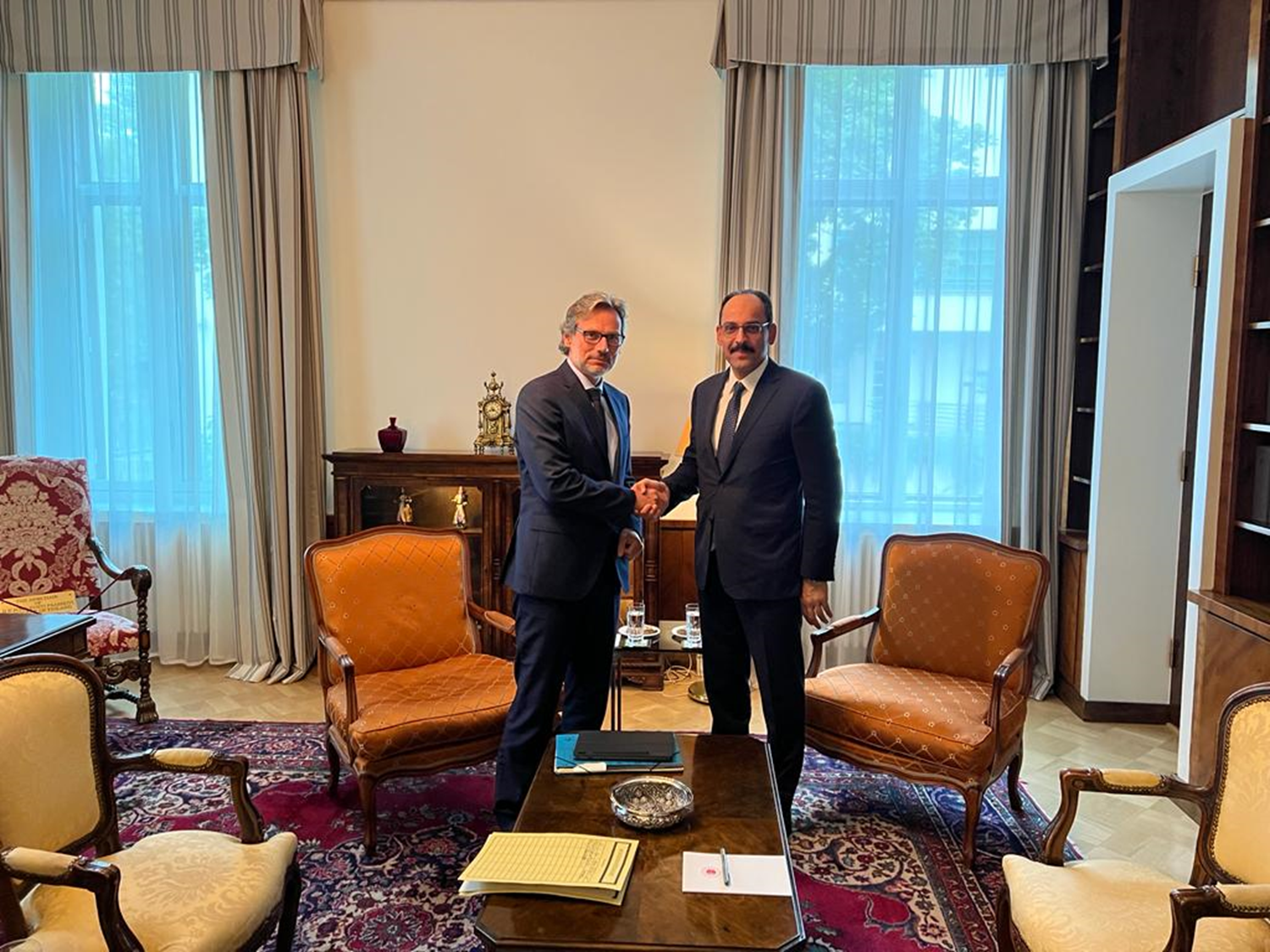 Cumhurba�kanl��� S�zc�s� Kal�n, Almanya Federal �ans�lyelik D�� ve G�venlik Politikas� Dan��man� Pl�tner ile g�r��t�