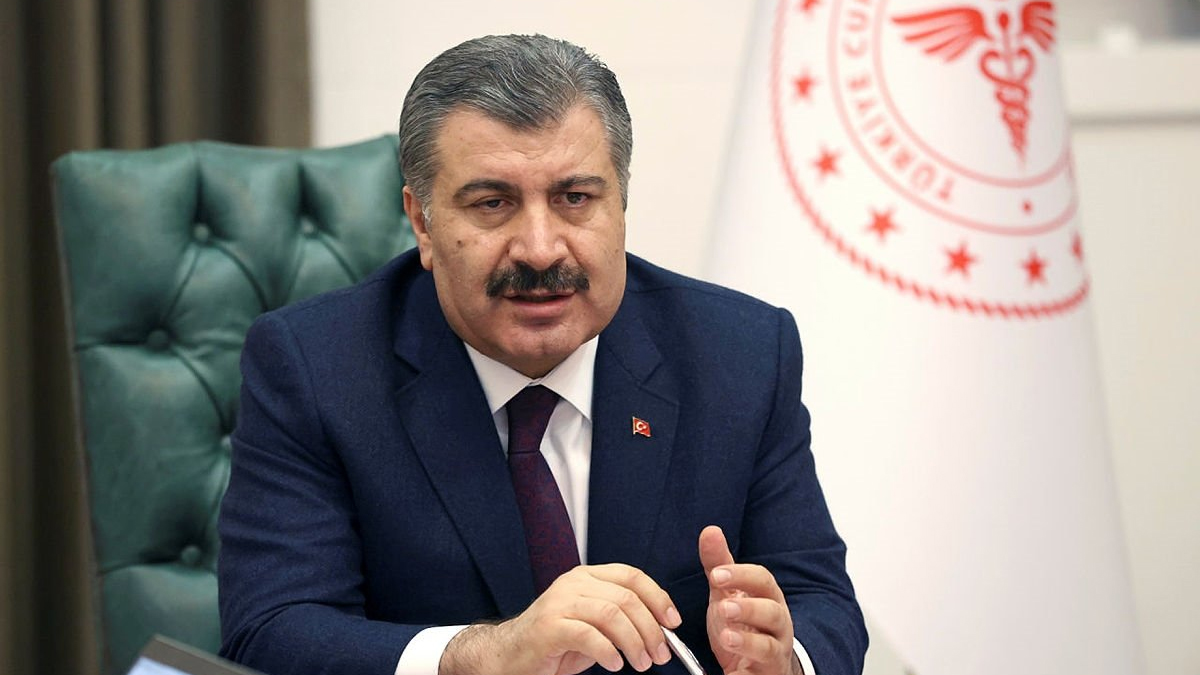 Bakan Koca bu s�zlerle duyurdu: Bir g�nde 2 bini ge�ti