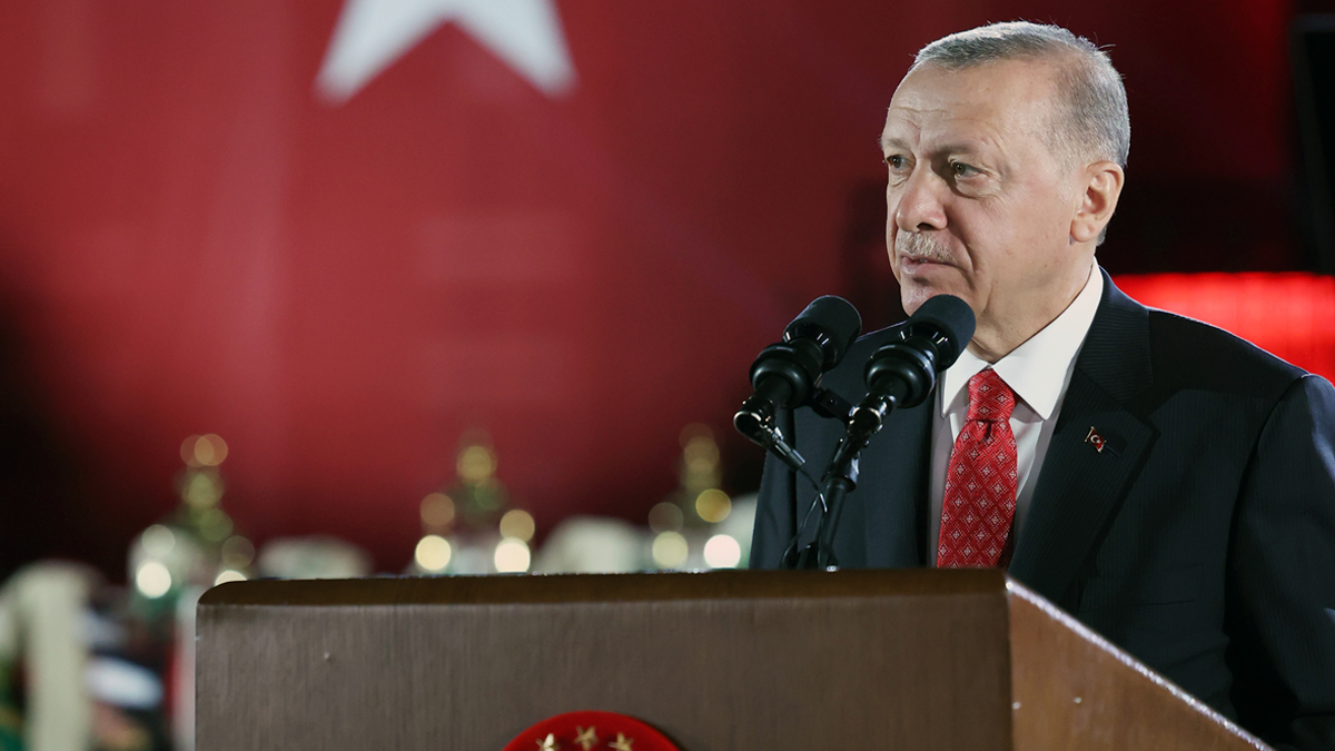 Ba�kan Erdo�an'dan Yunanistan'a net mesaj: Dengimiz ve muhatab�m�z de�ildir