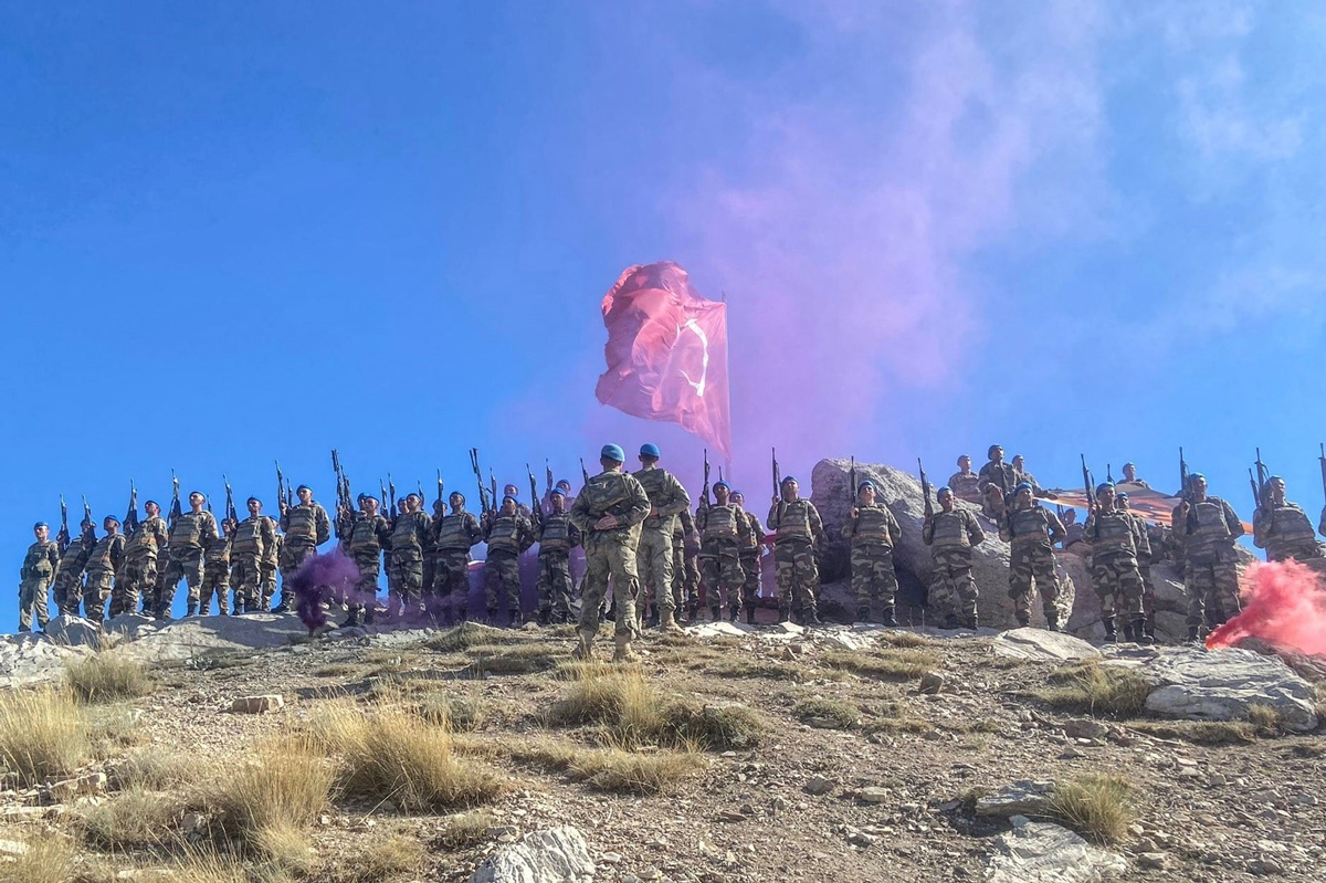 Yunanistan'� aya�a kald�ran payla��mla ilgili NATO'dan skandal karar!
