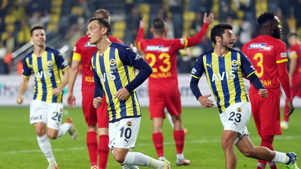 Fenerbahe: 32 - Kayserispor: 9