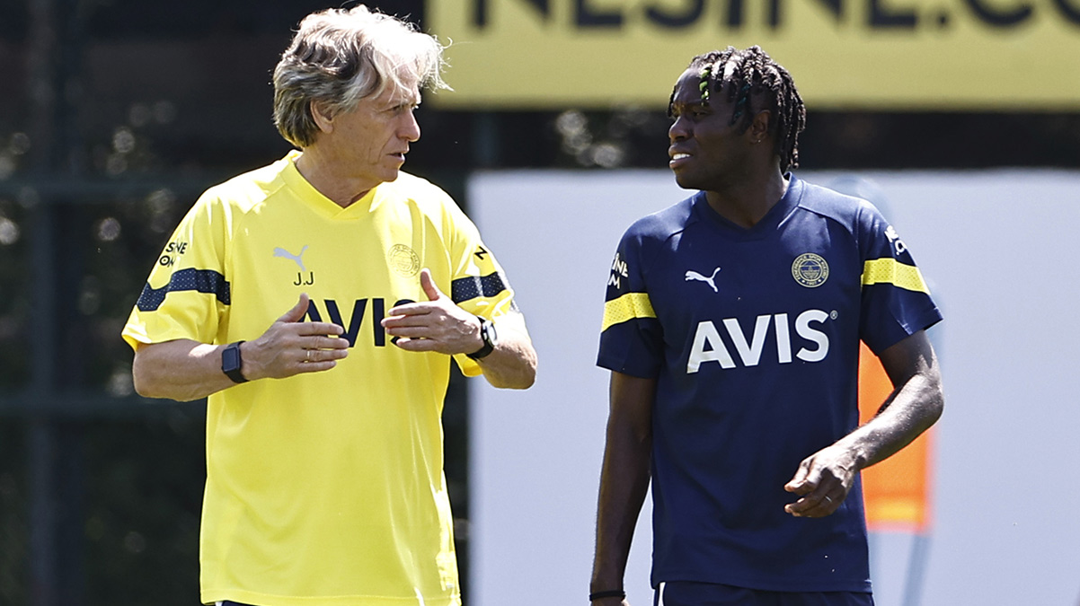 Fenerbah�e'de Bruma fiyaskosu! Kul�p aran�yor...