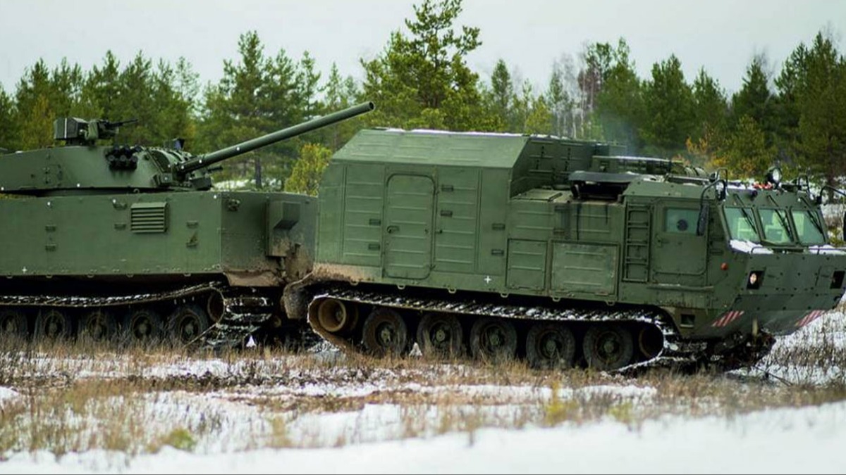 Dnyada baka rnei yok! Rusya, 120 mm SPM iin dmeye bast