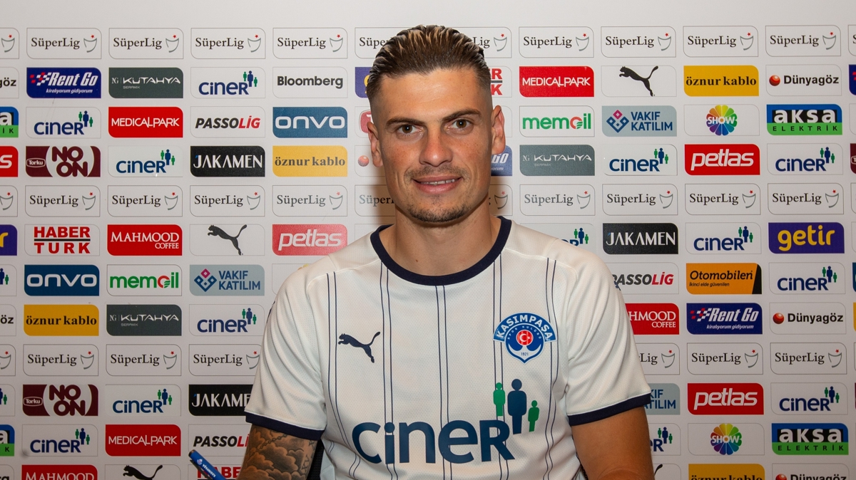 Kasmpaa, Mickael Tirpan' kadrosuna katt