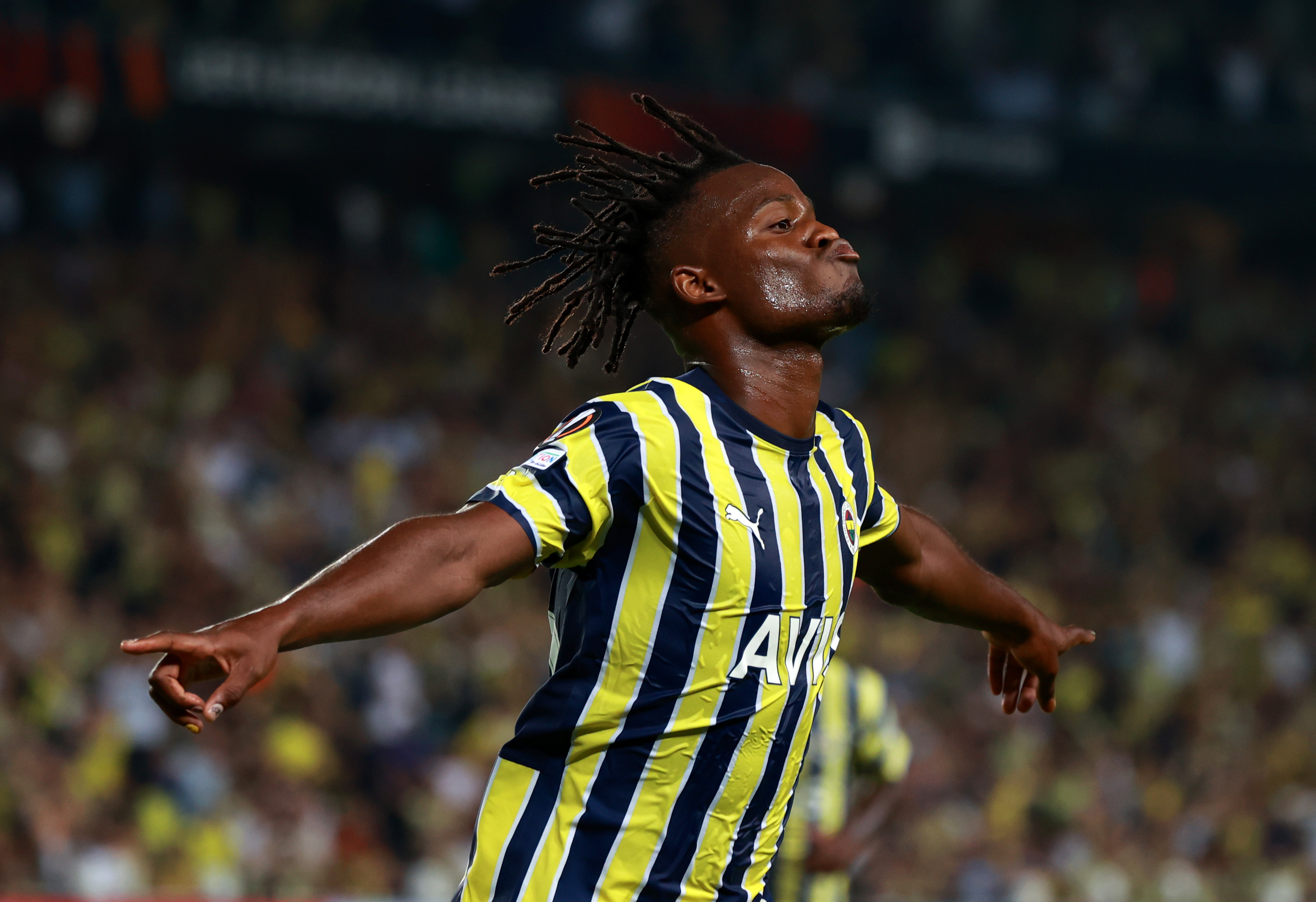 Michy Batshuayi: Tak�ma katk� sa�lamak istiyorum