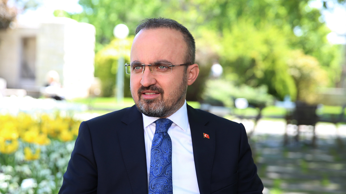 AK Parti Grup Ba�kanvekili Turan: Adam sanki Atina'n�n belediye ba�kan�