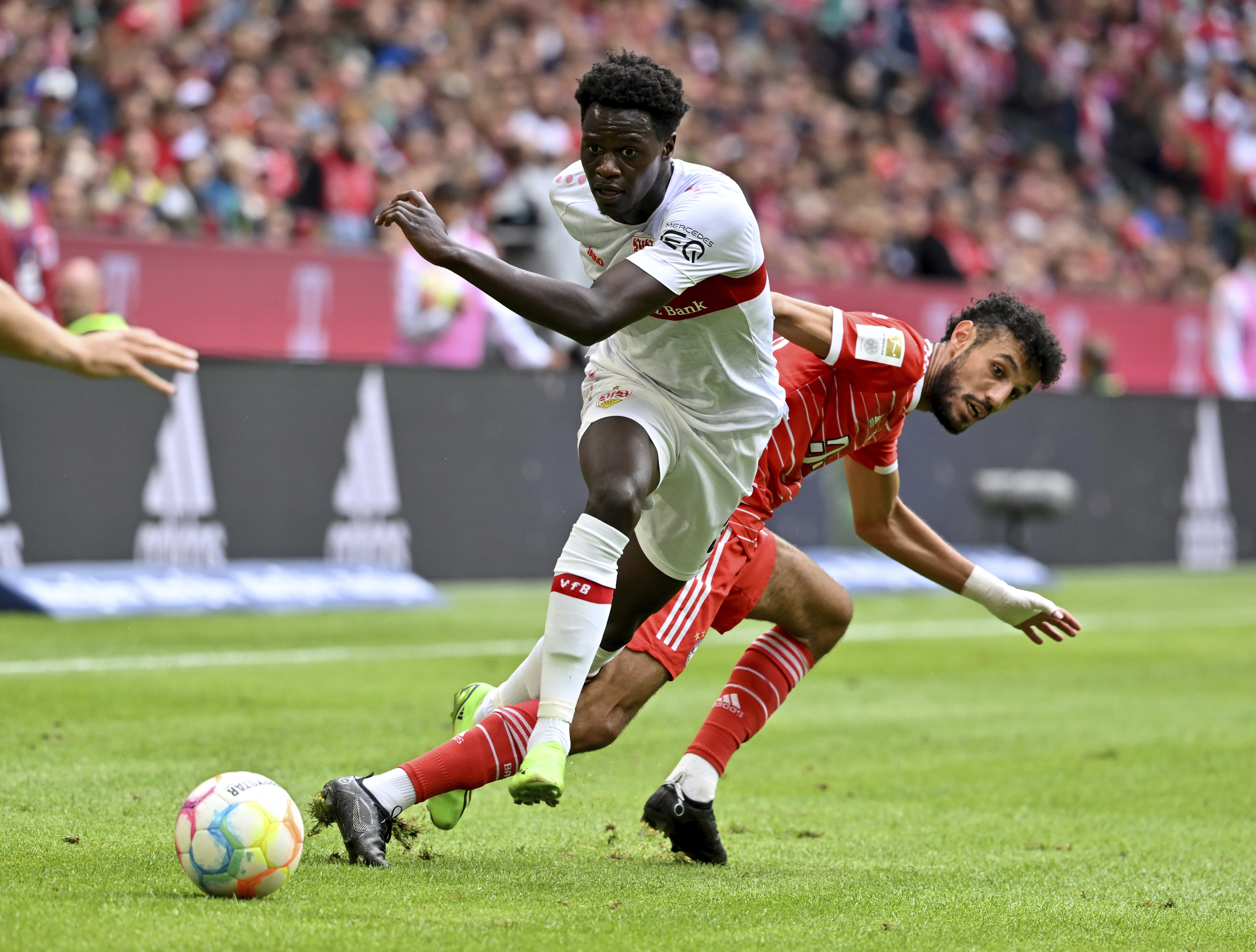 Bayern M�nih 90+2'de 2 puandan oldu