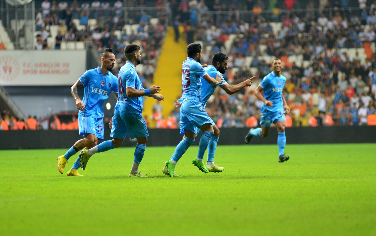 Umut Bozok: �� g�ne ma� oynamak yorucu