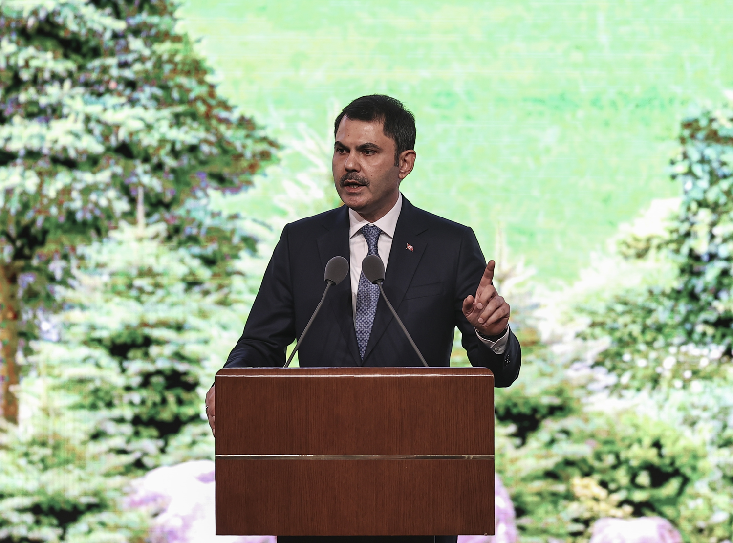 Bakan Kurum a��klad�! Sosyal konut projesine rekor ba�vuru