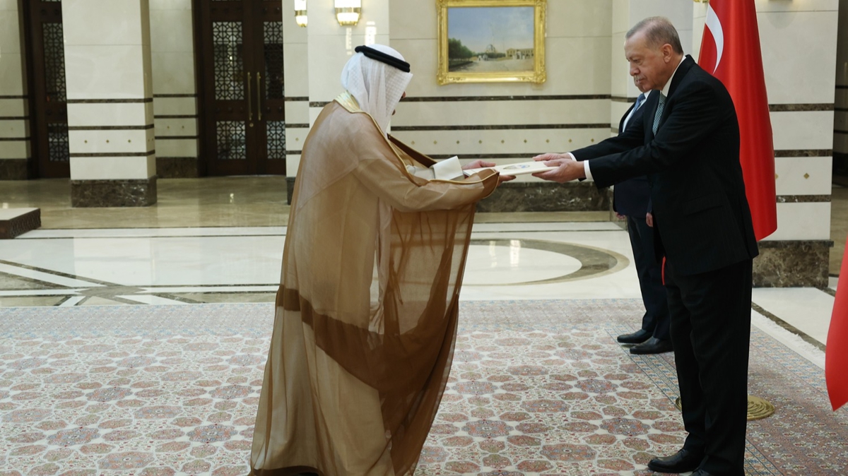 Kuveyt Bykelisi Alenzi, Cumhurbakan Erdoan'a gven mektubu sundu