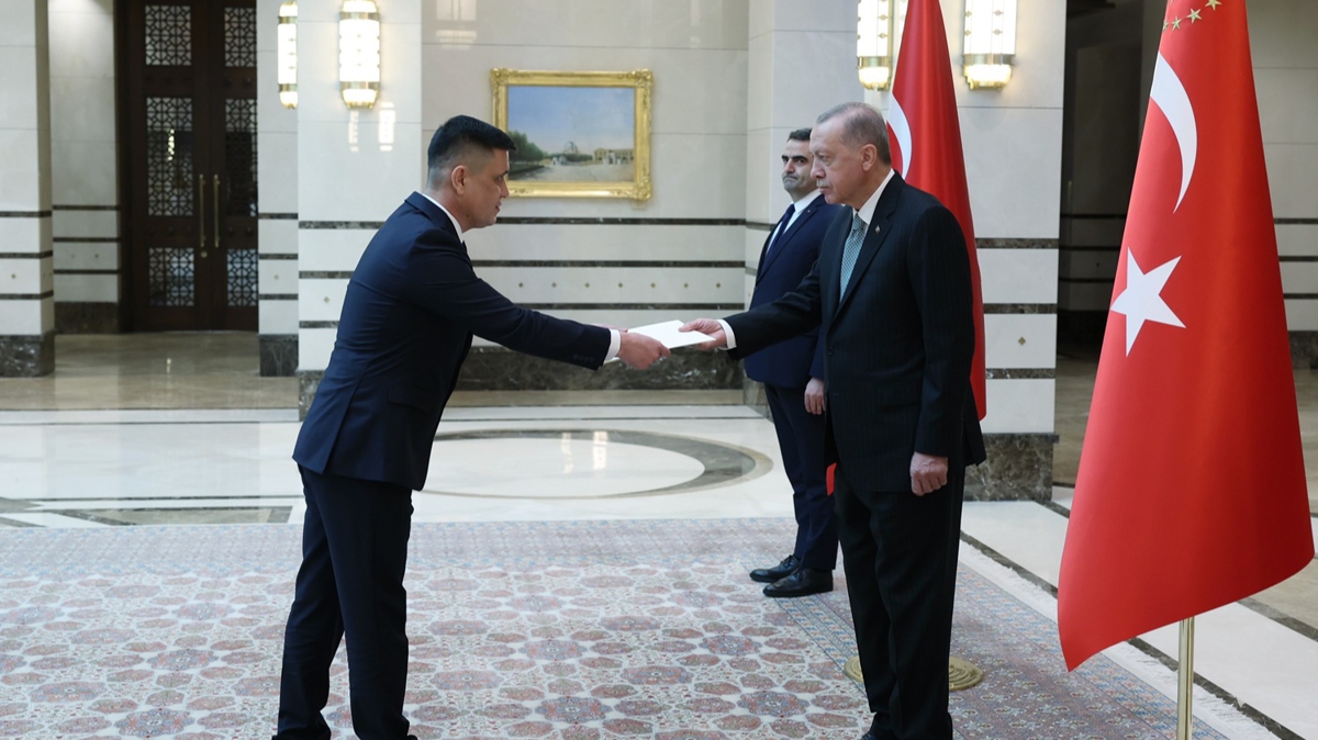 Trkmenistan Bykelisi Ishanguliyev, Cumhurbakan Erdoan'a gven mektubu sundu