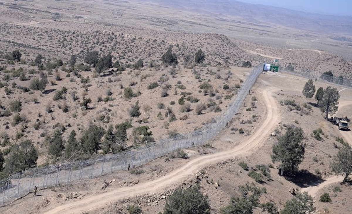 �ki �lke Durand Hatt�'nda silahl� �at��maya girdi