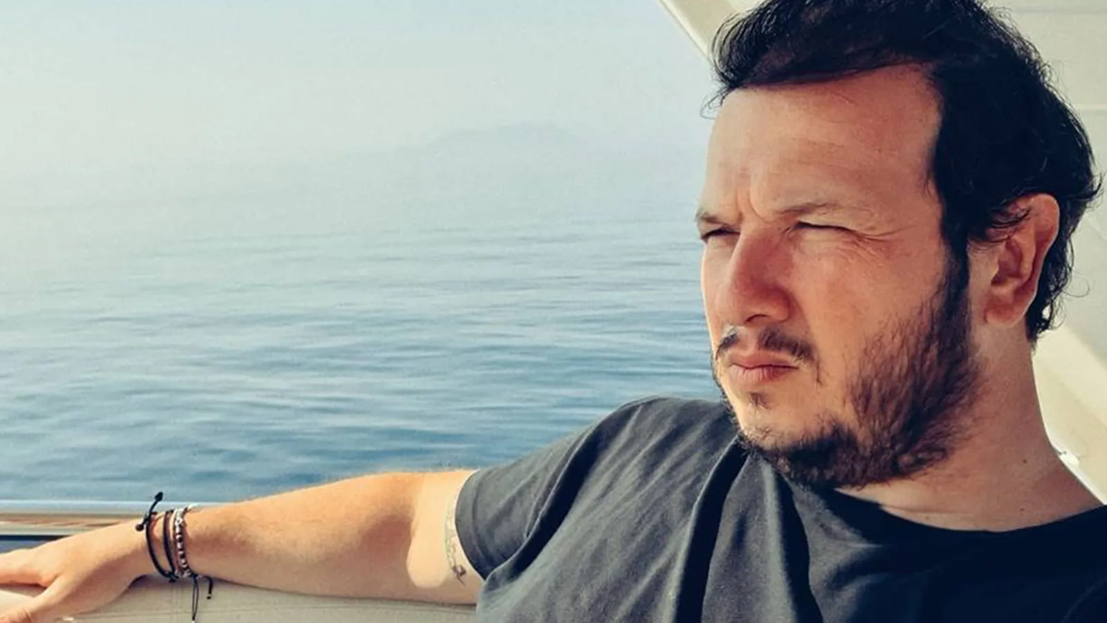 Sosyal medyadaki yalana ortak olmu�lard�... �ahan G�kbakar geri ad�m att�