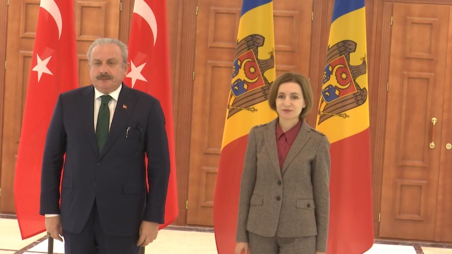 TBMM Ba�kan� �entop'tan Moldova'da temaslar