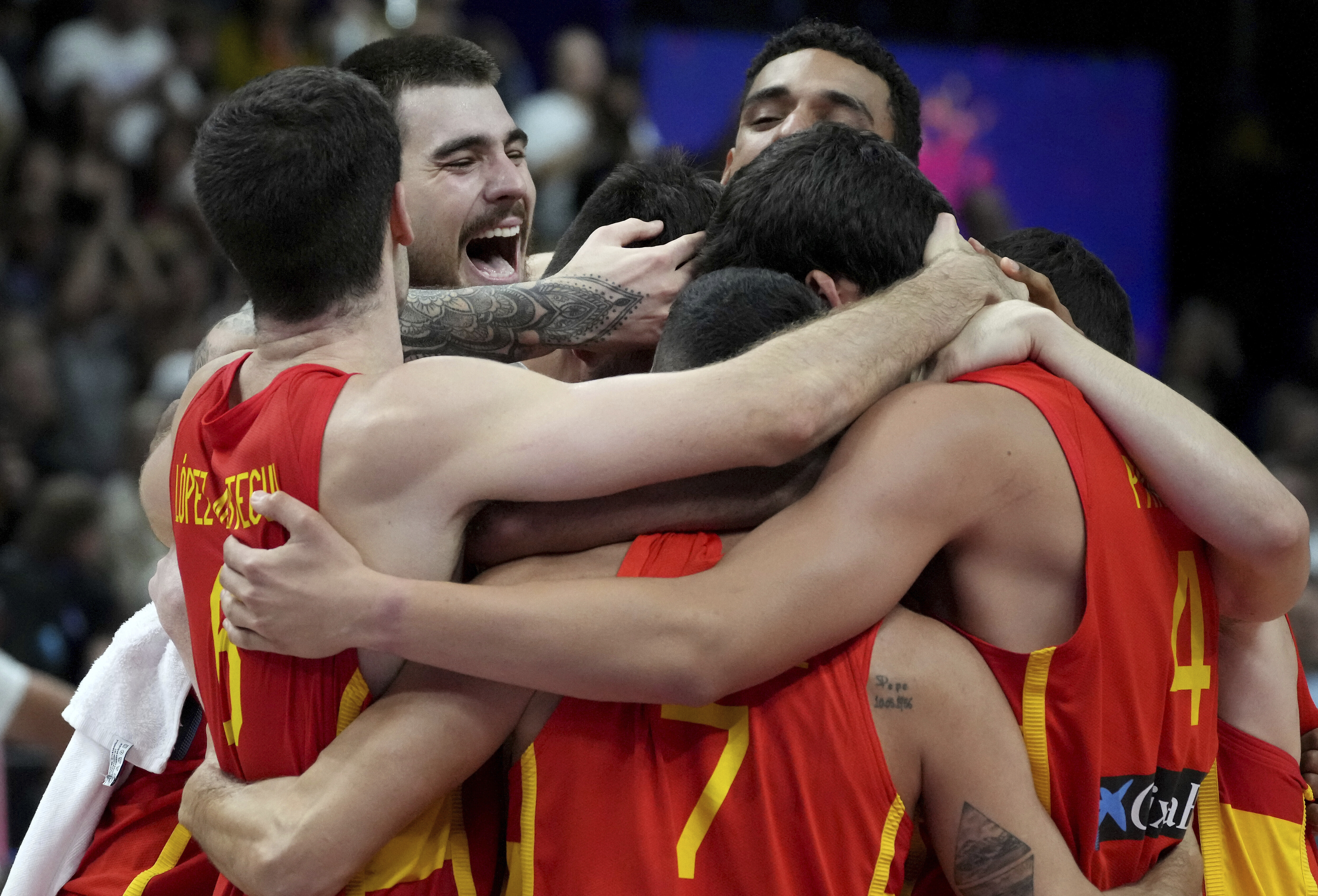 spanya, Avrupa Basketbol ampiyonas'nda finale ykseldi
