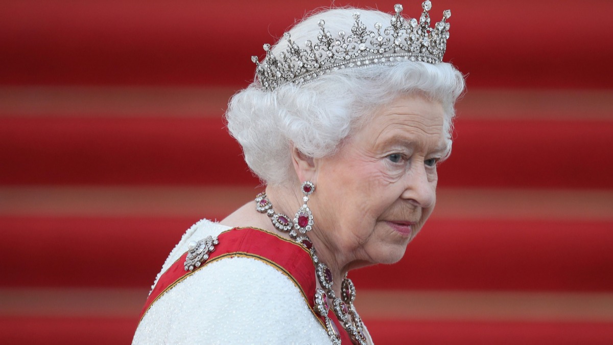 Kralie Elizabeth iin Trkiye'den gnderildi: Tam 2 milyon...