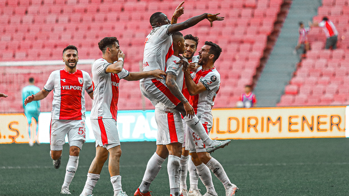 Samsunspor'da yeni d�nem! Kul�p 3 ki�ilik icra kuruluna emanet