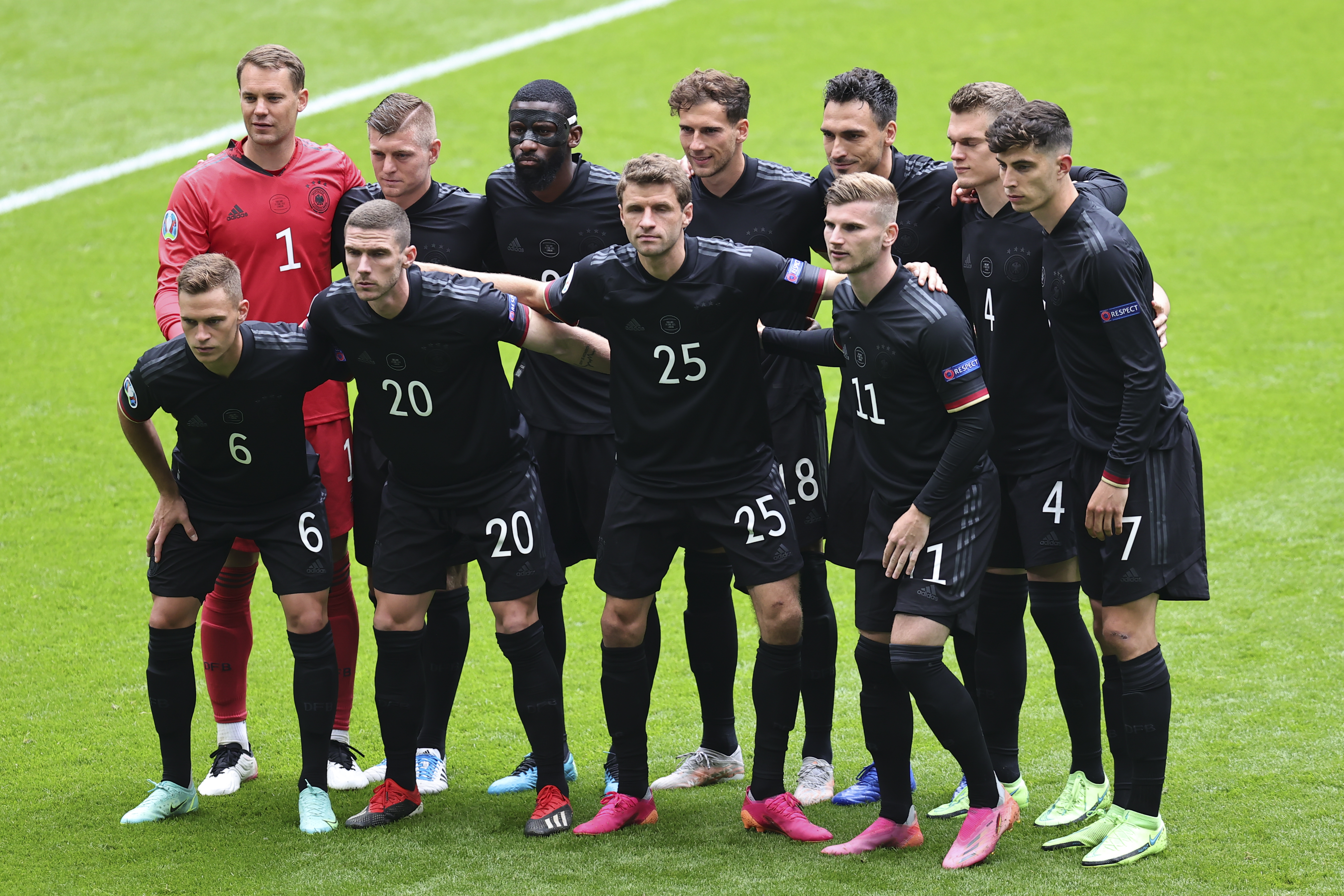 Almanya Milli Tak�m�nda Covid-19 vakas�