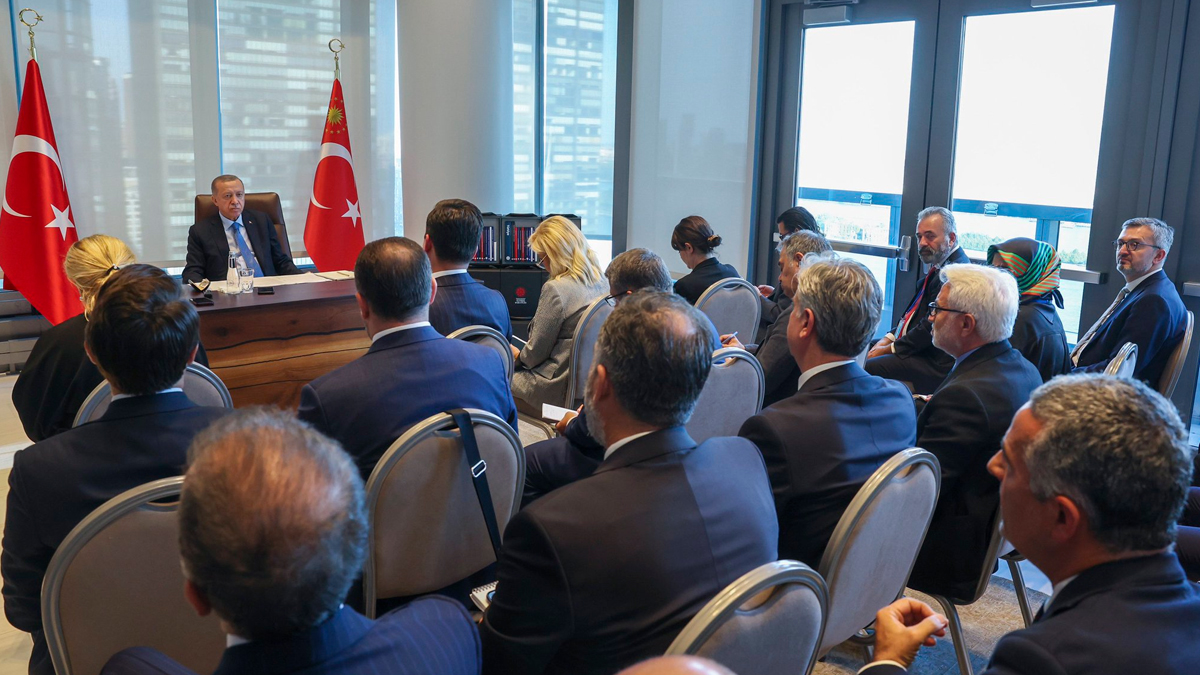 Cumhurba�kan� Recep Tayyip Erdo�an, yurda d�nd�