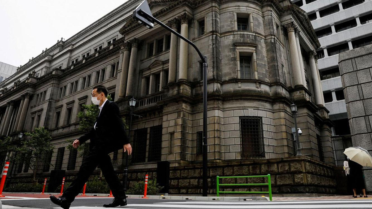 Japonya'dan 24 y�l sonra ilk kez d�viz hamlesi