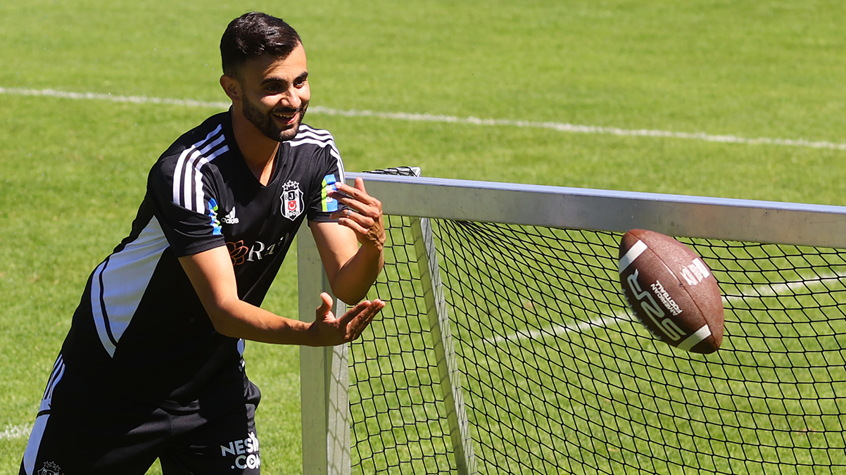 Rachid Ghezzal isyan etti!