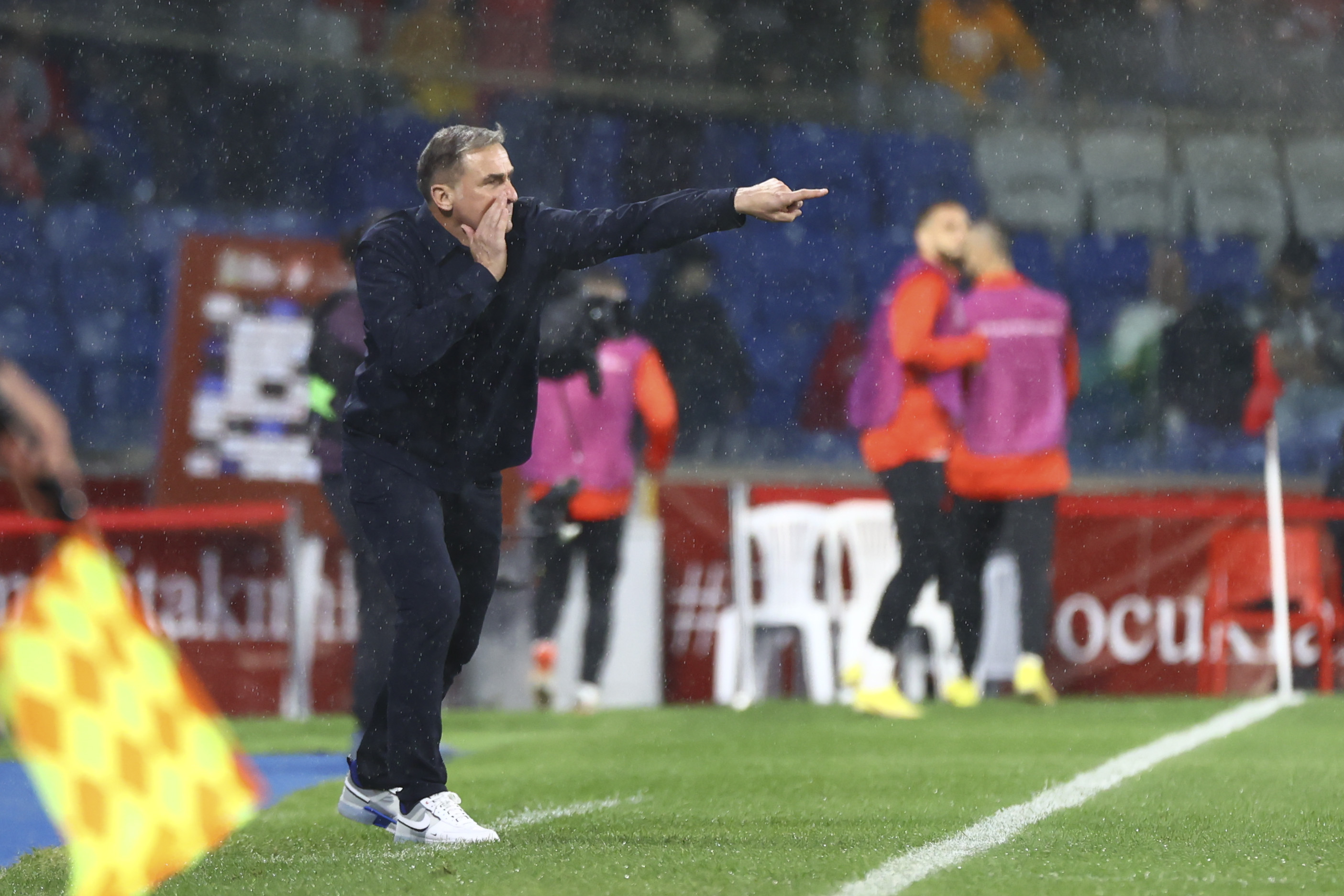 Stefan Kuntz: Ola�an d��� ko�ullarda oynanan bir ma�t�