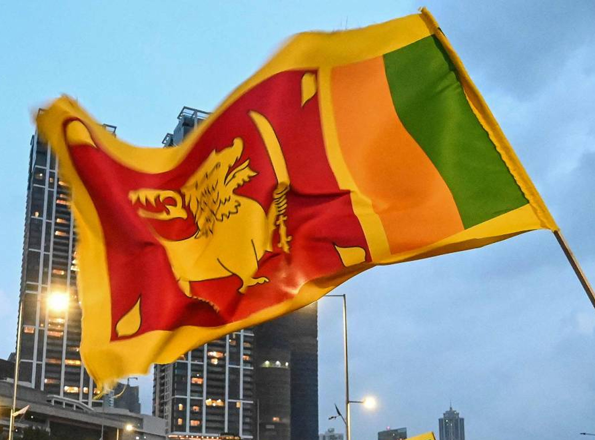 stanbul'da korsan elilik atlar! Sri Lanka: Tabela ve bayrakla ilgili bilgimiz yok