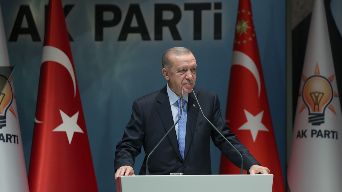 Cumhurbakan Erdoan: Terristlerin izi CHP'nin sahip kt kiilere kar 