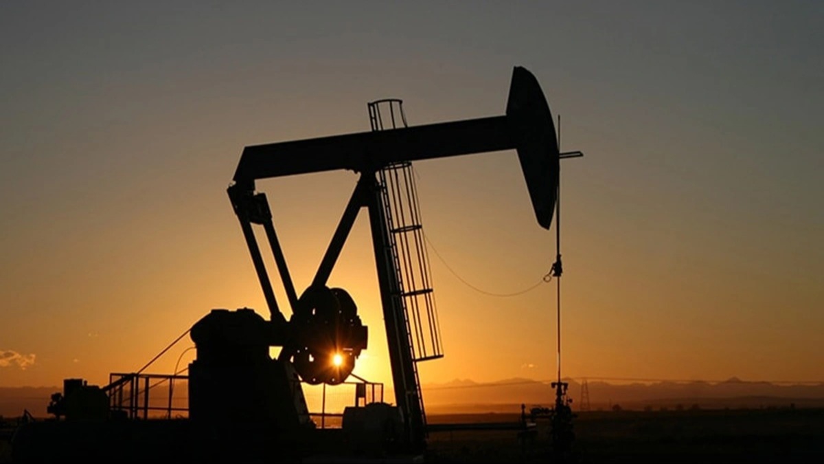ABD'nin ticari ham petrol stoklar azald
