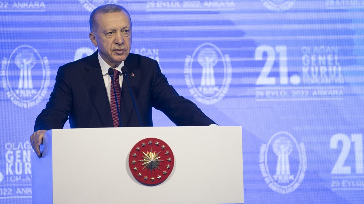 Cumhurbakan Erdoan: En byk savam faizledir