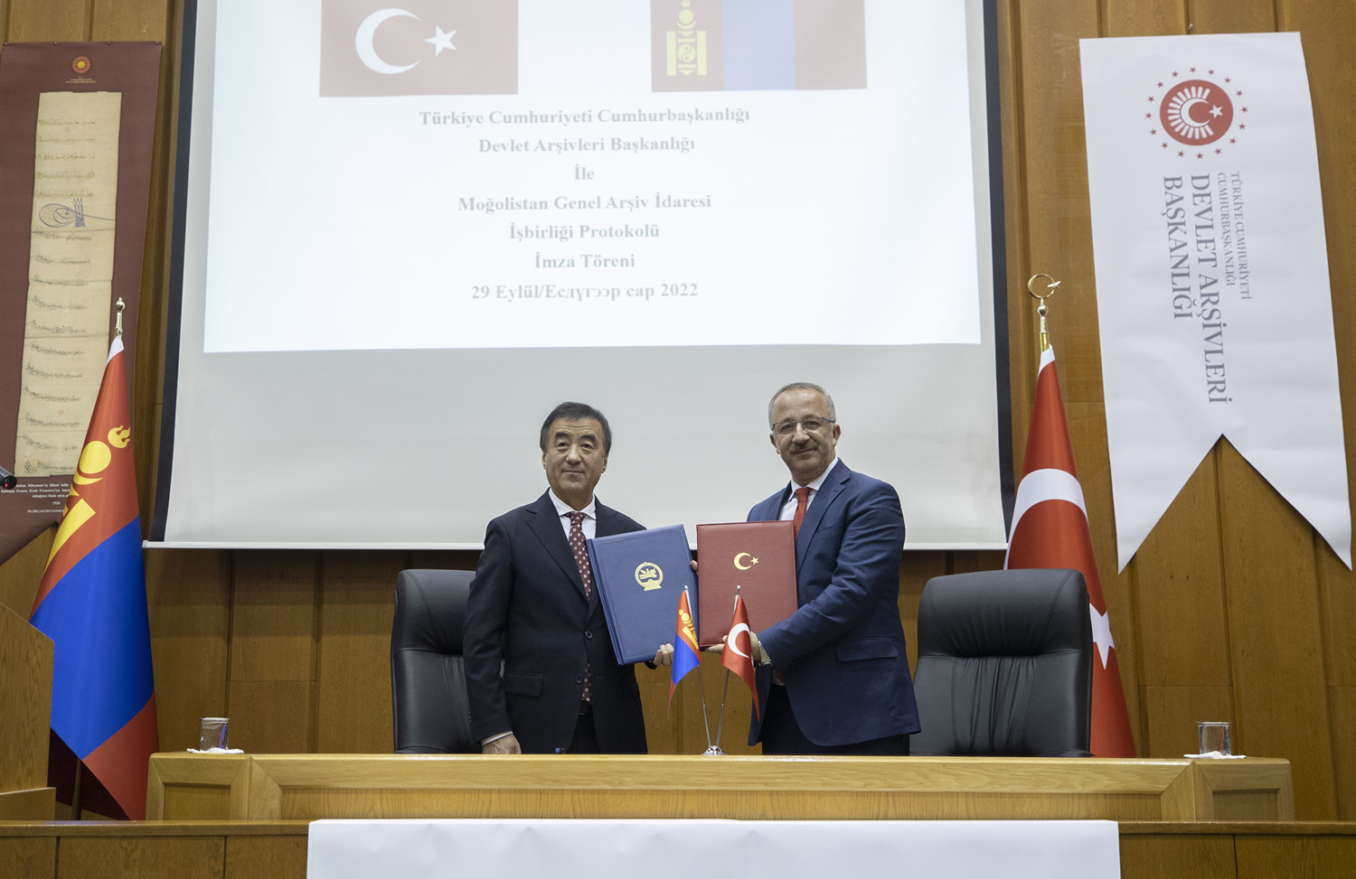 T�rkiye ile Mo�olistan aras�nda imzalar at�ld�