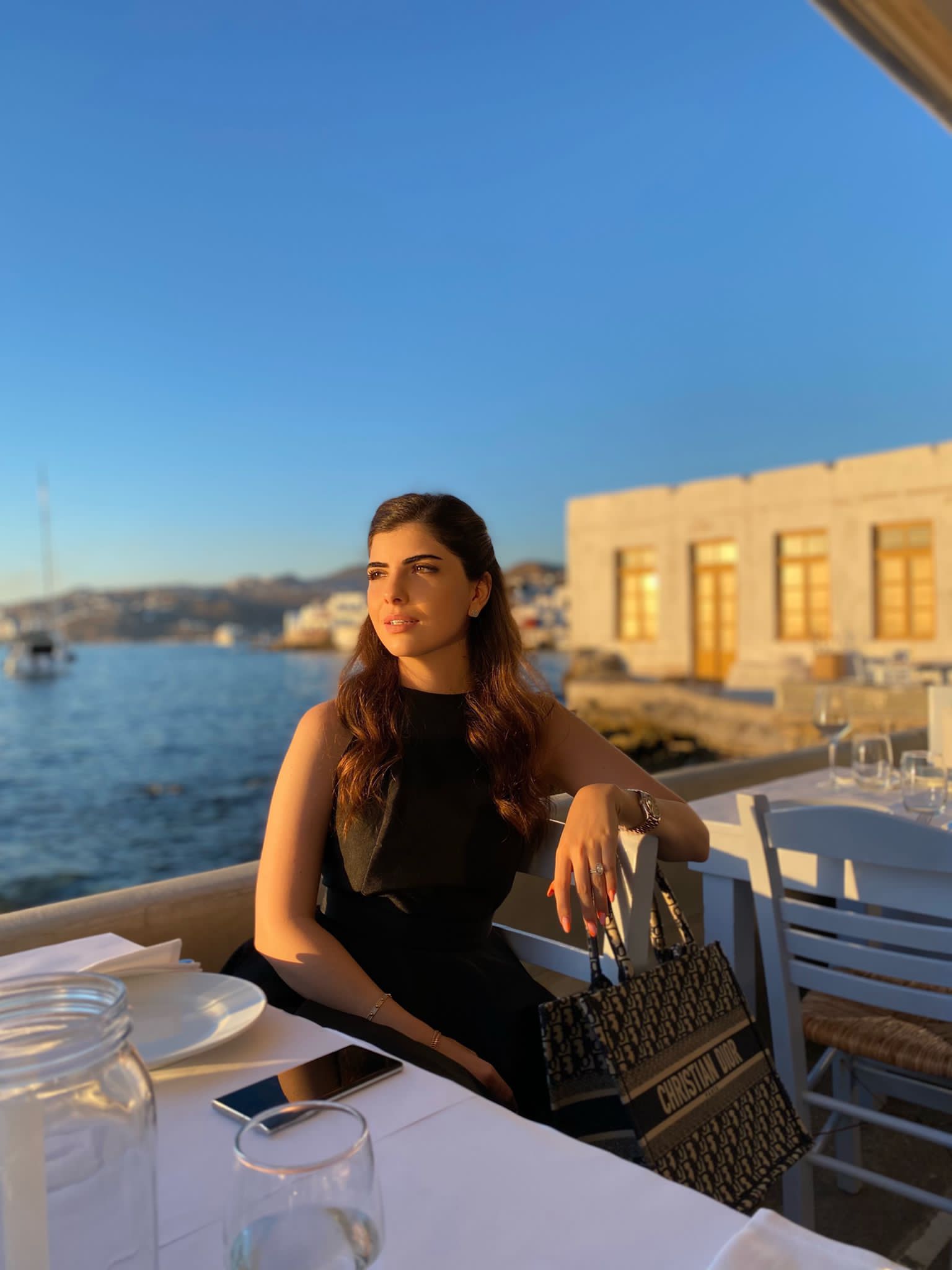 Beg�m K�bra Nas Ahi: Lezzetin pe�indeyim