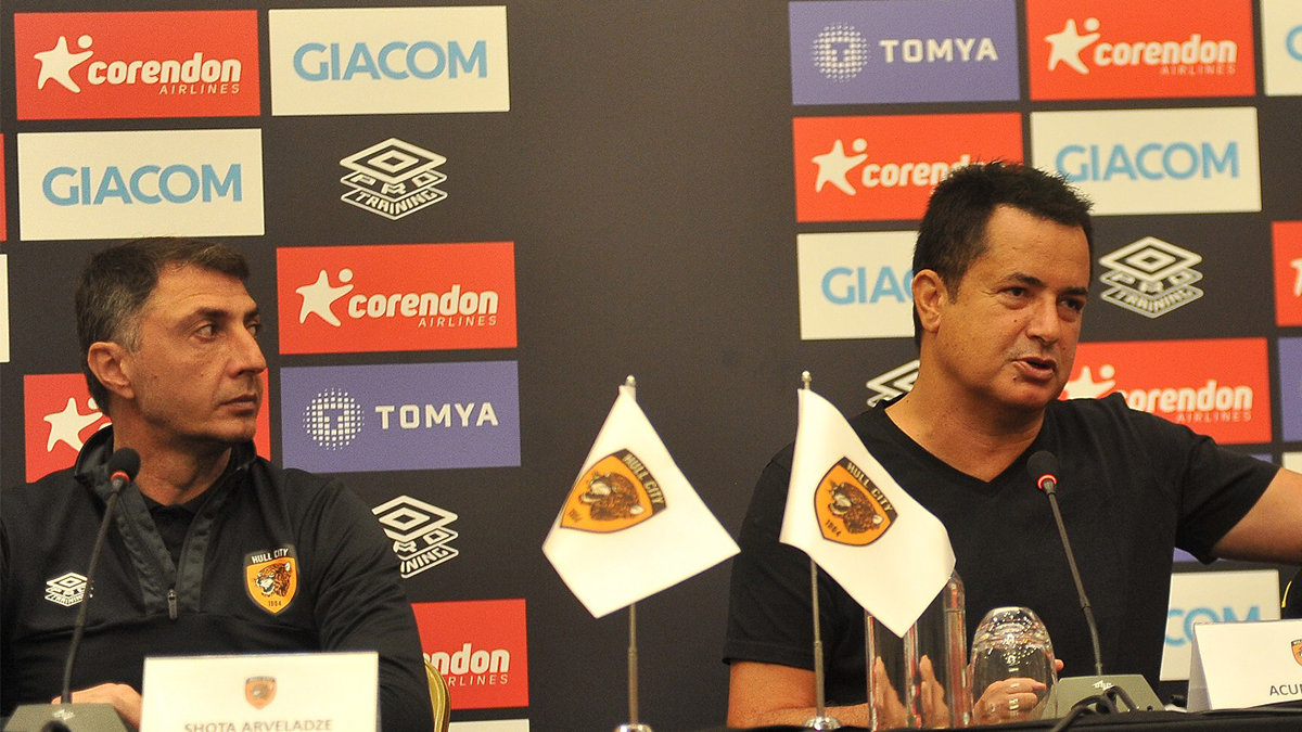 Hull City'de k�t� gidi�at devam ediyor! �ota Arveladze...